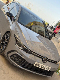 voitures-volkswagen-golf-8-2024-gtd-setif-algerie