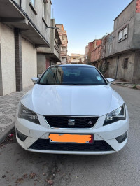 voitures-seat-leon-2015-fr15-tiaret-algerie