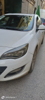 moyenne-berline-opel-astra-2015-cosmo-bab-ezzouar-alger-algerie