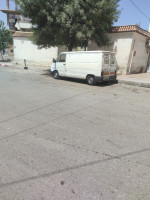 fourgon-renault-trafic-ferdjioua-mila-algerie