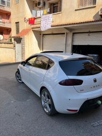 voitures-seat-leon-2013-fr-bab-el-oued-alger-algerie