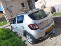 voitures-dacia-sandero-2015-stepway-boudouaou-boumerdes-algerie