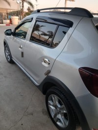 سيارات-dacia-sandero-2018-stepway-بوزريعة-الجزائر