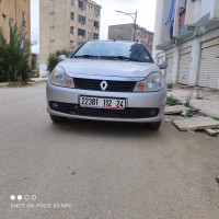 voitures-renault-symbol-2012-oued-zenati-guelma-algerie