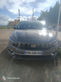 voitures-fiat-tipo-sedan-2024-life-mihoub-medea-algerie