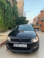 citadine-volkswagen-polo-2014-life-skikda-algerie