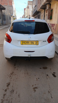 voitures-peugeot-208-2014-allure-bir-el-djir-oran-algerie