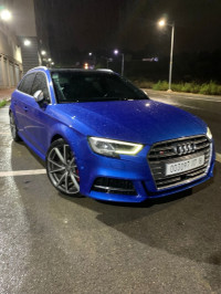 voitures-audi-s3-2017-sportback-taher-jijel-algerie