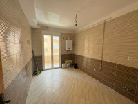 appartement-vente-f4-alger-birkhadem-algerie