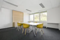Bureau en espace ouvert à louer pour 10 personnes à Algiers, Regus Said Hamdine
