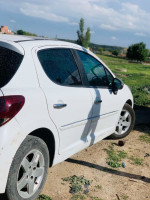 voitures-peugeot-207-2011-active-guelta-zerka-setif-algerie