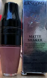 Maquillage de luxe original canadien