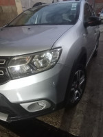 voitures-dacia-sandero-2019-stepway-skikda-algerie