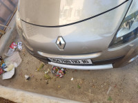 citadine-renault-clio-3-2010-boumerdes-algerie