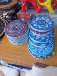 Sous tasse gros et détail 