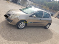 voitures-renault-clio-3-2009-bouira-algerie