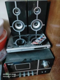 Chaîne Hi-Fi mega star