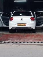 citadine-volkswagen-polo-2022-r-line-baraki-alger-algerie