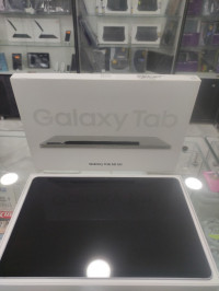 tablettes-samsung-tab-s8-2568-cellulaire-5g-coffret-kouba-alger-algerie