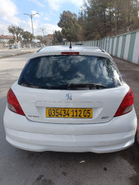 voitures-peugeot-207-2012-batna-algerie