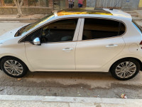 voitures-peugeot-208-2020-relizane-algerie