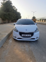 voitures-peugeot-208-2014-allure-oran-algerie