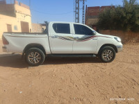 voitures-toyota-hilux-2020-legend-dc-4x4-pack-luxe-el-guerrara-ghardaia-algerie