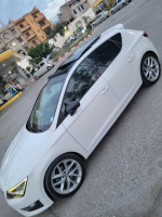 voitures-seat-leon-2016-fr15-ouled-yaich-blida-algerie