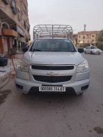 voitures-chevrolet-colorado-2014-s-cabine-el-hadjeb-biskra-algerie