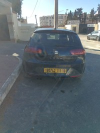 سيارات-seat-leon-2011-سطاوالي-الجزائر