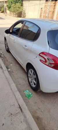 Peugeot 208 2014 208