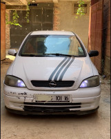 voitures-opel-astra-2001-rouiba-alger-algerie