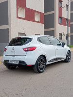 voitures-renault-clio-4-2015-limited-2-es-senia-oran-algerie