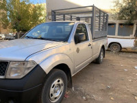 camion-nissane-navara-2017-ain-bessem-bouira-algerie