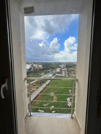 appartement-vente-f4-alger-birkhadem-algerie