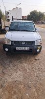 voitures-nissan-hard-body-2010-algerie