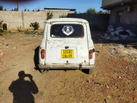 voitures-renault-4-1986-ouled-el-alleug-blida-algerie