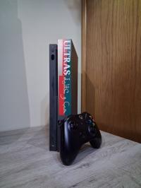 أجهزة-ألعاب-الفيديو-xbox-one-x-عين-بنيان-الجزائر