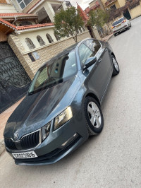 voitures-skoda-octavia-2018-business-setif-algerie