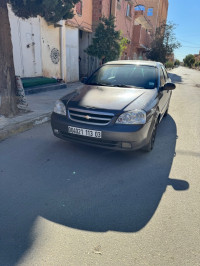 voitures-chevrolet-optra-4-portes-2013-laghouat-algerie