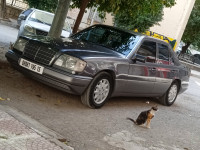 voitures-mercedes-250-1995-ouaguenoun-tizi-ouzou-algerie