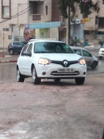 voitures-renault-clio-campus-2015-tizi-ouzou-algerie