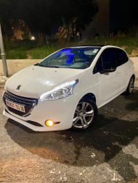 voitures-peugeot-208-2014-allure-kouba-alger-algerie