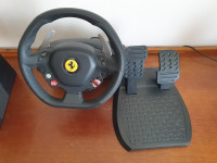 accessoires-jeux-video-volant-gaming-thrustmaster-pc-xbox-ps-annaba-algerie