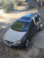 voitures-volkswagen-golf-5-2005-carat-ouacif-tizi-ouzou-algerie