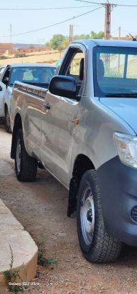 utilitaire-toyota-hilux-2012-sedjerara-mascara-algerie
