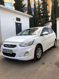 voitures-hyundai-accent-rb-4-portes-2013-el-achour-alger-algerie