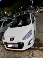 voitures-peugeot-308-2012-batna-algerie