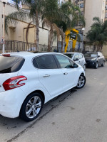 voitures-peugeot-208-2013-allure-bab-ezzouar-alger-algerie