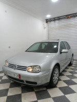 voitures-volkswagen-golf-4-2001-match-msila-algerie